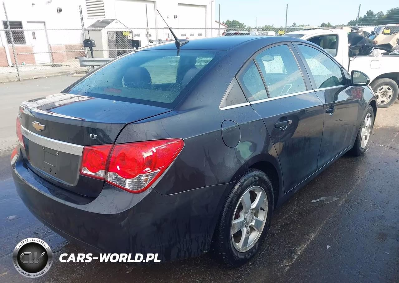 CHEVROLET CRUZE VIN:1G1PC5SB5D7298343 - 4