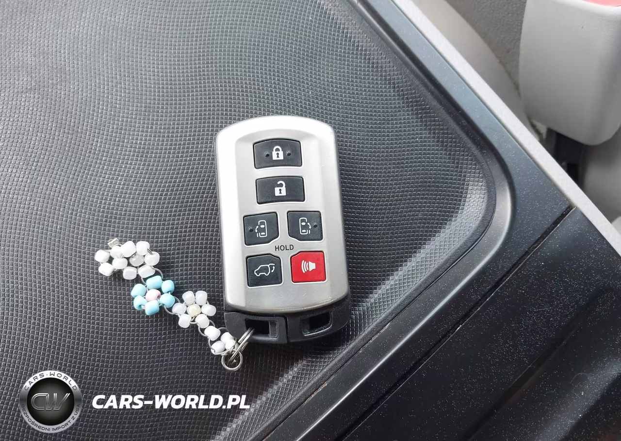 2015 Toyota Sienna Xle 7 Passenger VIN:5TDDK3DC1FS117030 - 11