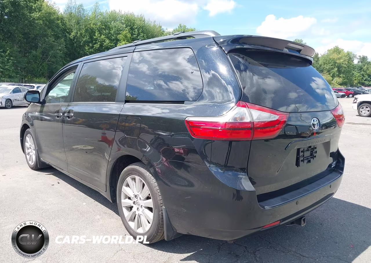 2015 Toyota Sienna Xle 7 Passenger VIN:5TDDK3DC1FS117030 - 3