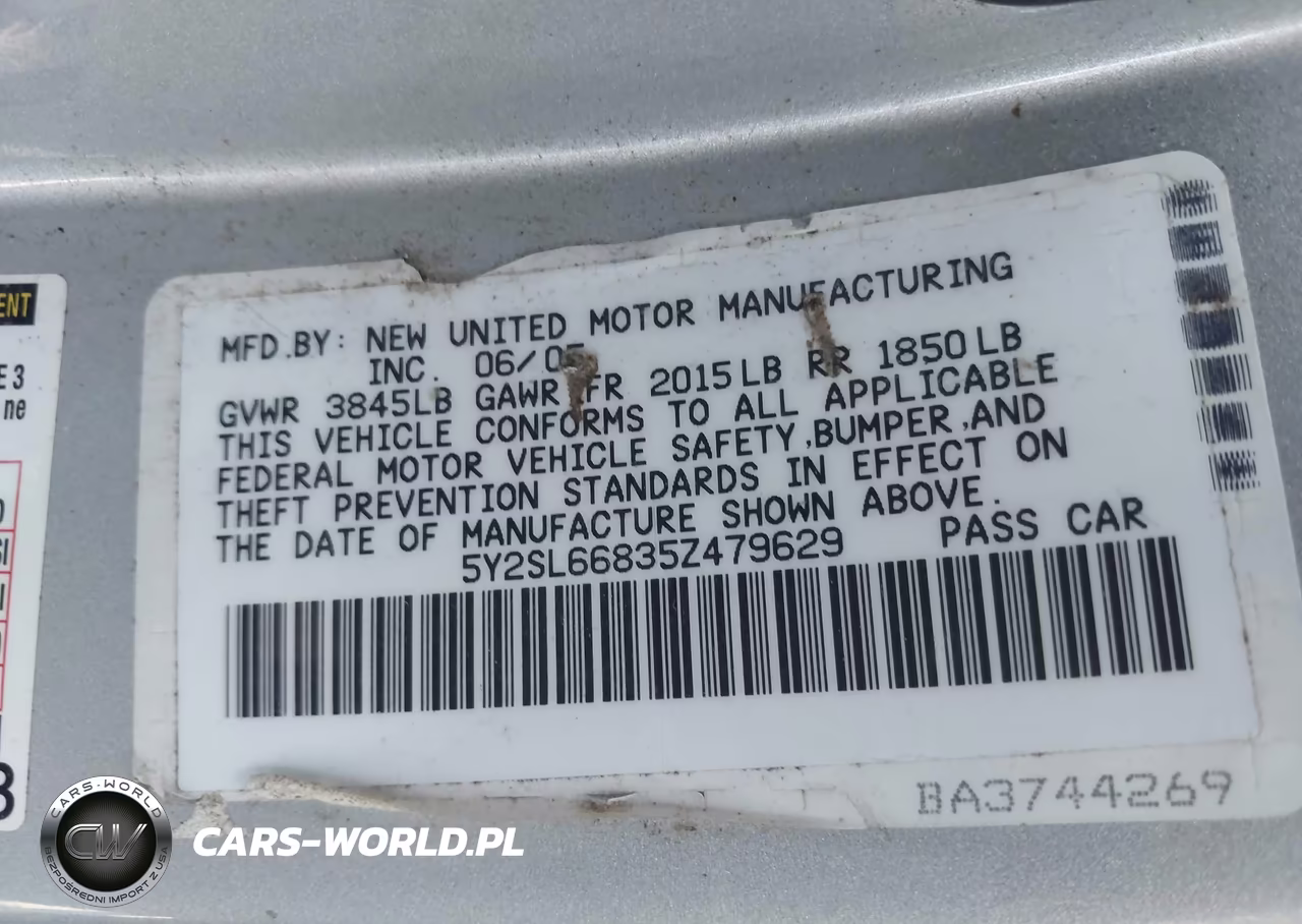 2005 Pontiac Vibe VIN:5Y2SL66835Z479629 - 9