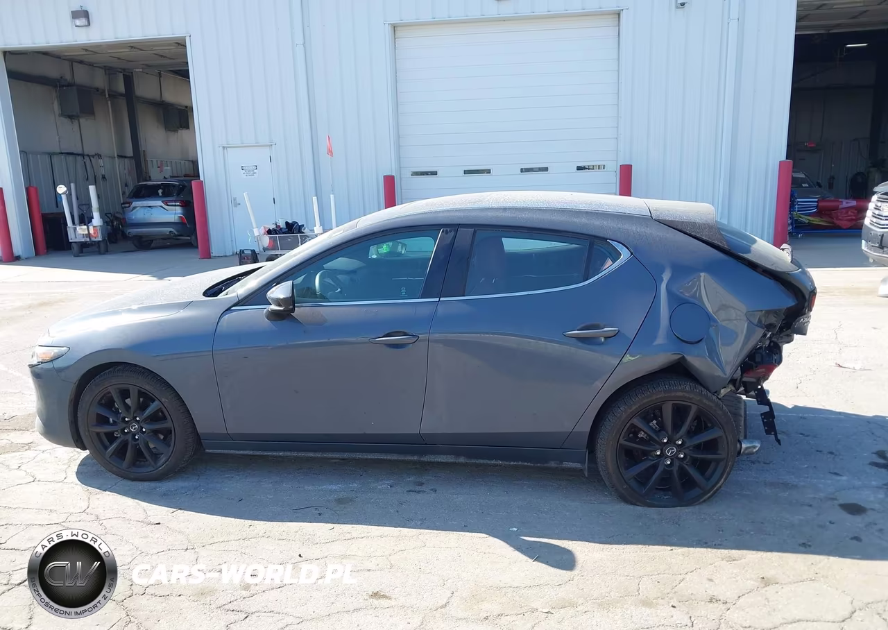 2025 Mazda Mazda3 2.5 S Carbon Edition VIN:JM1BPBLM5S1792903 - 15