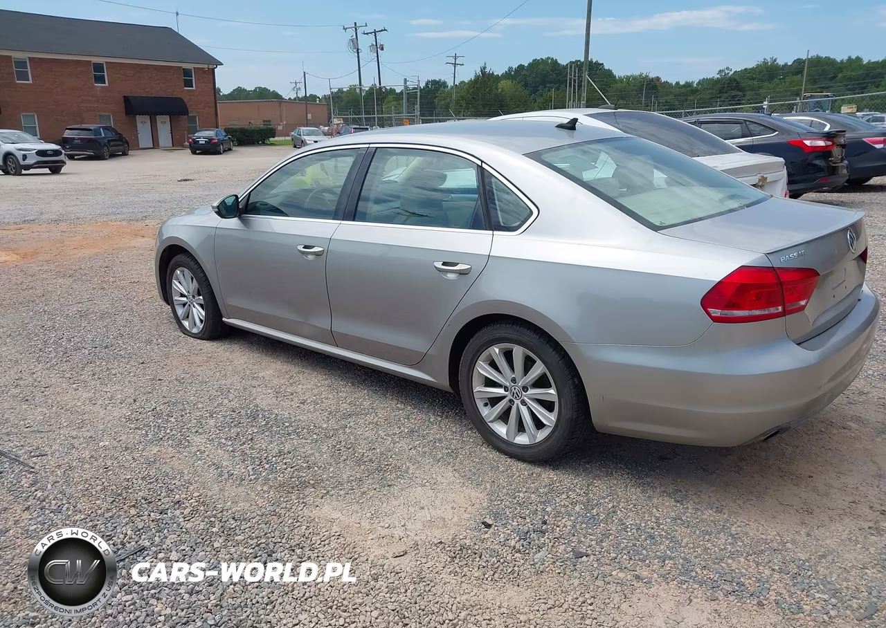 2012 Volkswagen Passat 2.0L Tdi Se VIN:1VWBN7A3XCC074263 - 3