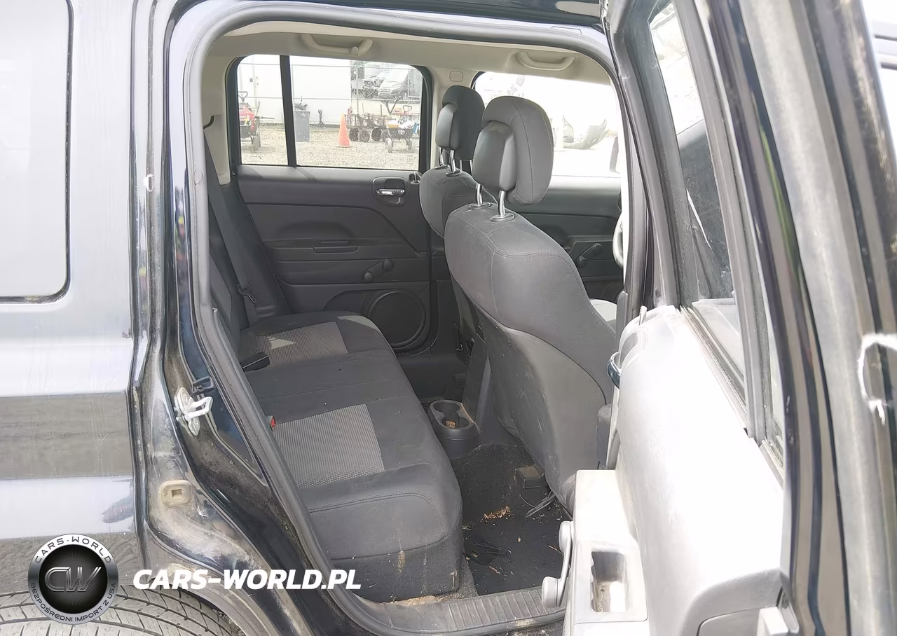 2011 Jeep Patriot Sport VIN:1J4NT1GB1BD194943 - 8