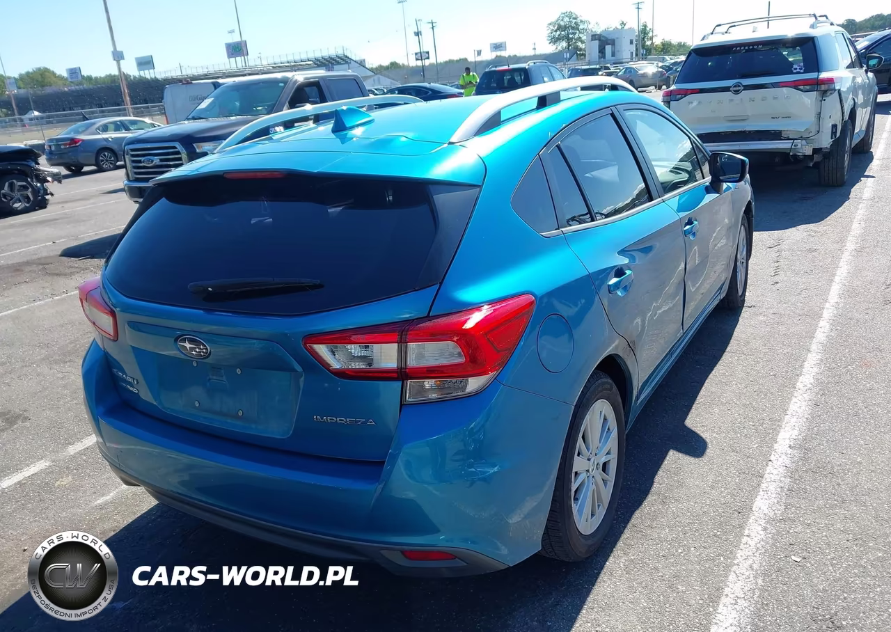 2018 Subaru Impreza 2.0I Premium VIN:4S3GTAD60J3712938 - 4