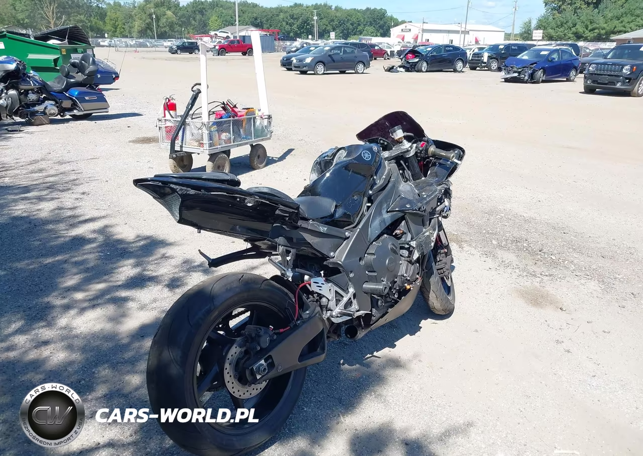 2011 Yamaha Yzfr1 VIN:JYARN23E1BA011285 - 4