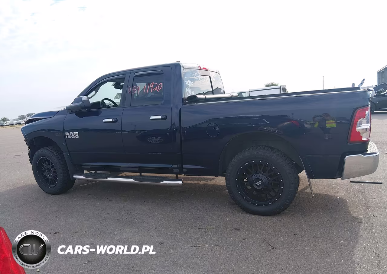 2015 Ram 1500 Big Horn VIN:1C6RR7GT3FS764015 - 14