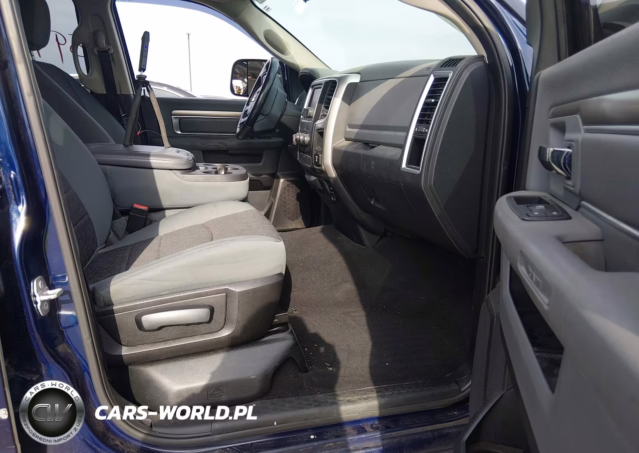 2015 Ram 1500 Big Horn VIN:1C6RR7GT3FS764015 - 5