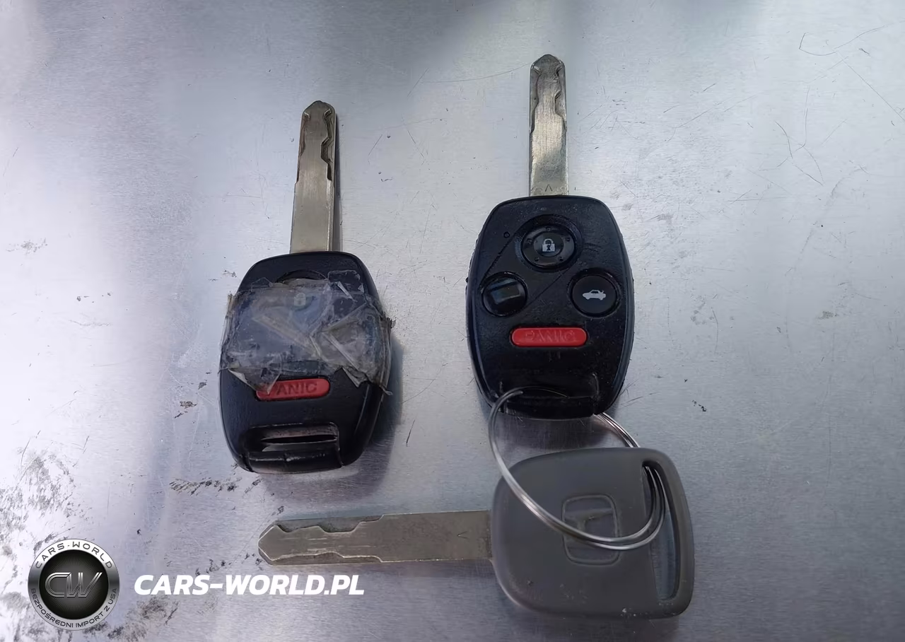 2010 Honda Civic Hybrid VIN:JHMFA3F25AS001327 - 11
