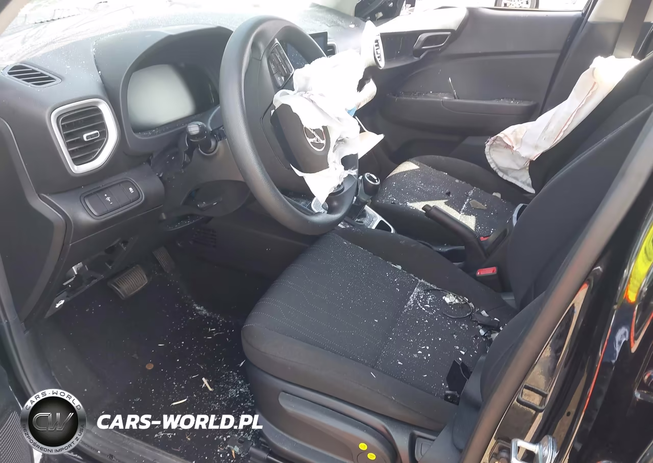 2023 Hyundai Venue Se VIN:KMHRB8A39PU220678 - 5