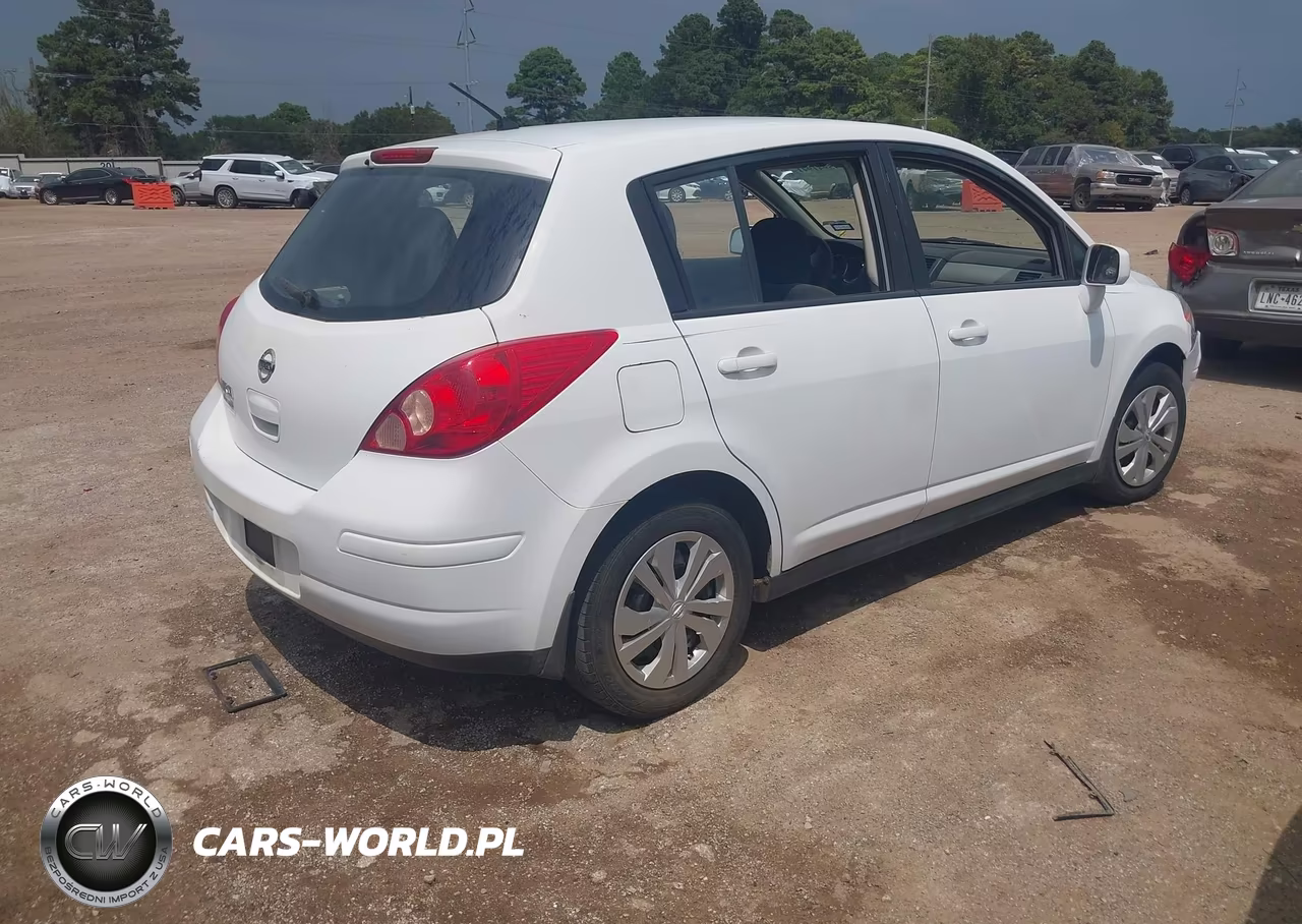 2011 Nissan Versa 1.8S VIN:3N1BC1CP5BL392125 - 4