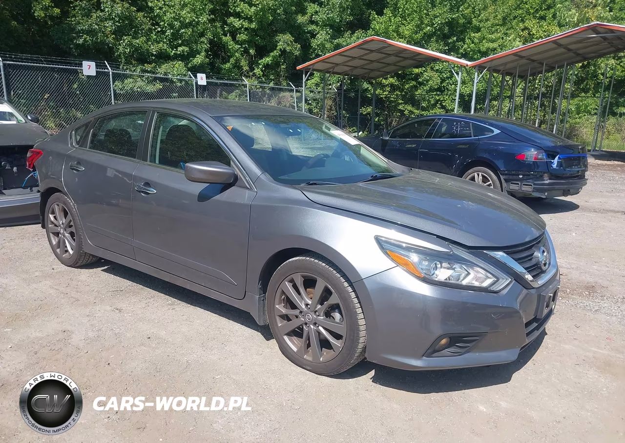 2018 Nissan Altima 2.5 Sr – zdjęcie 1 z 18