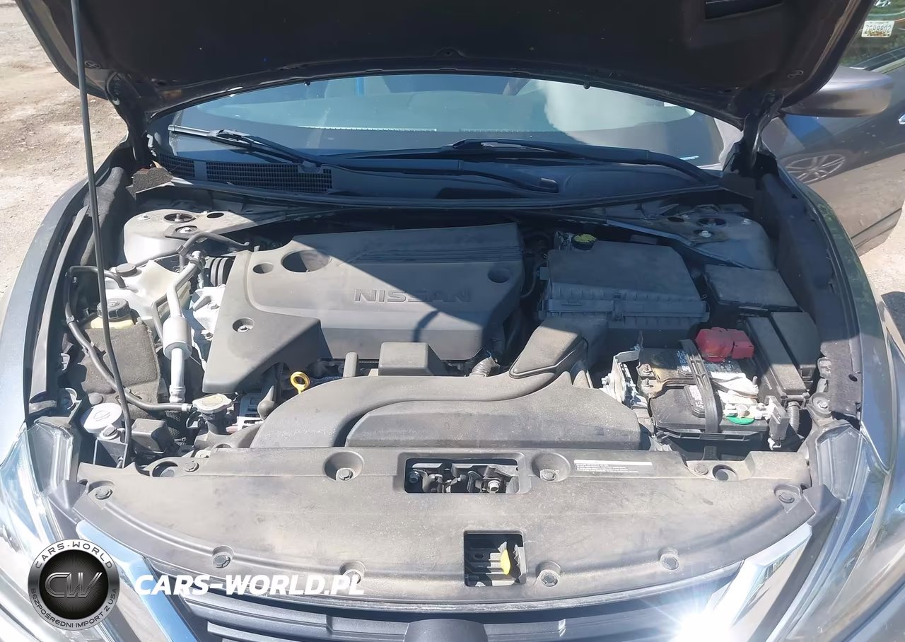 2018 Nissan Altima 2.5 Sr VIN:1N4AL3AP6JC275533 - 10