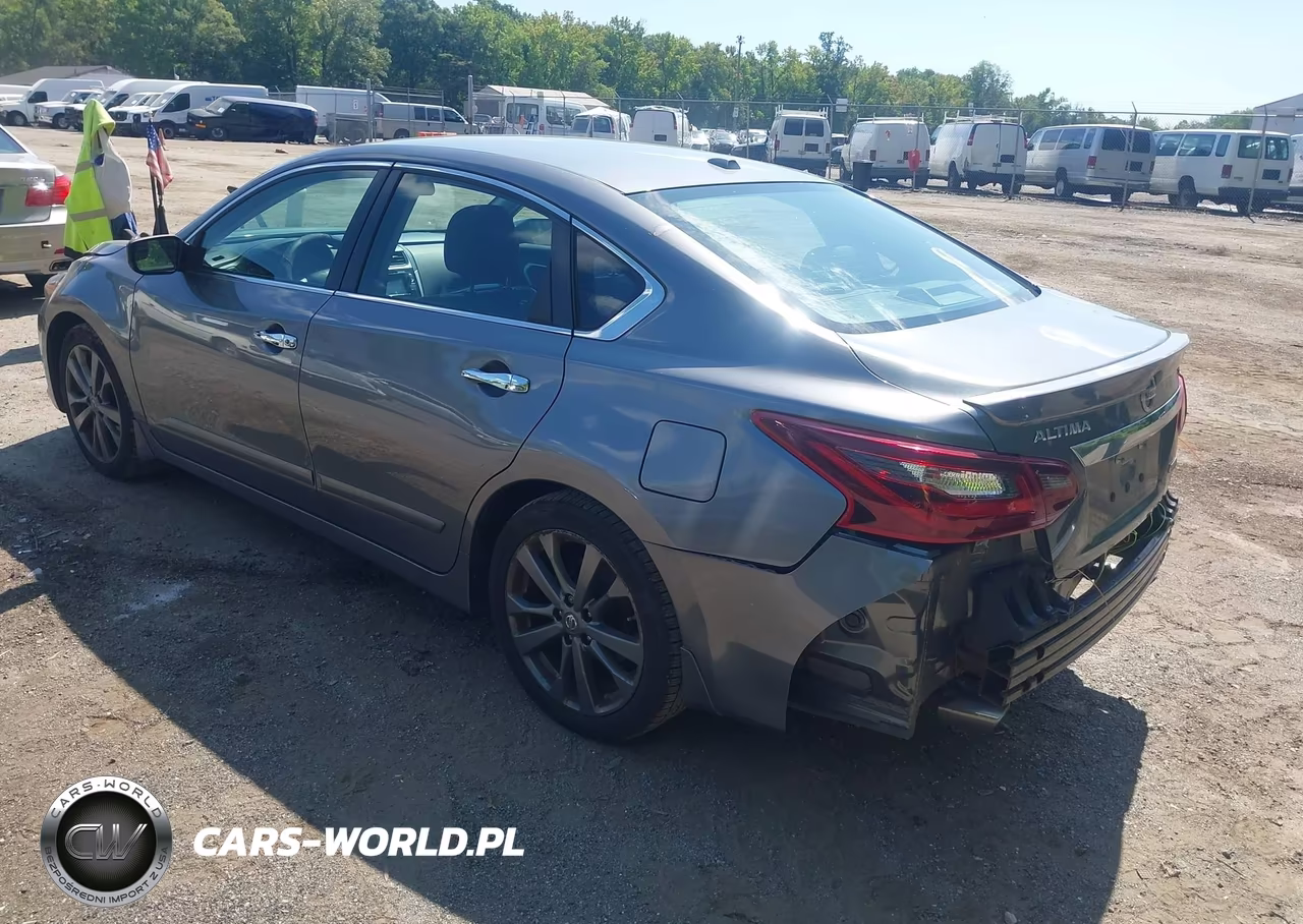 2018 Nissan Altima 2.5 Sr VIN:1N4AL3AP6JC275533 - 3