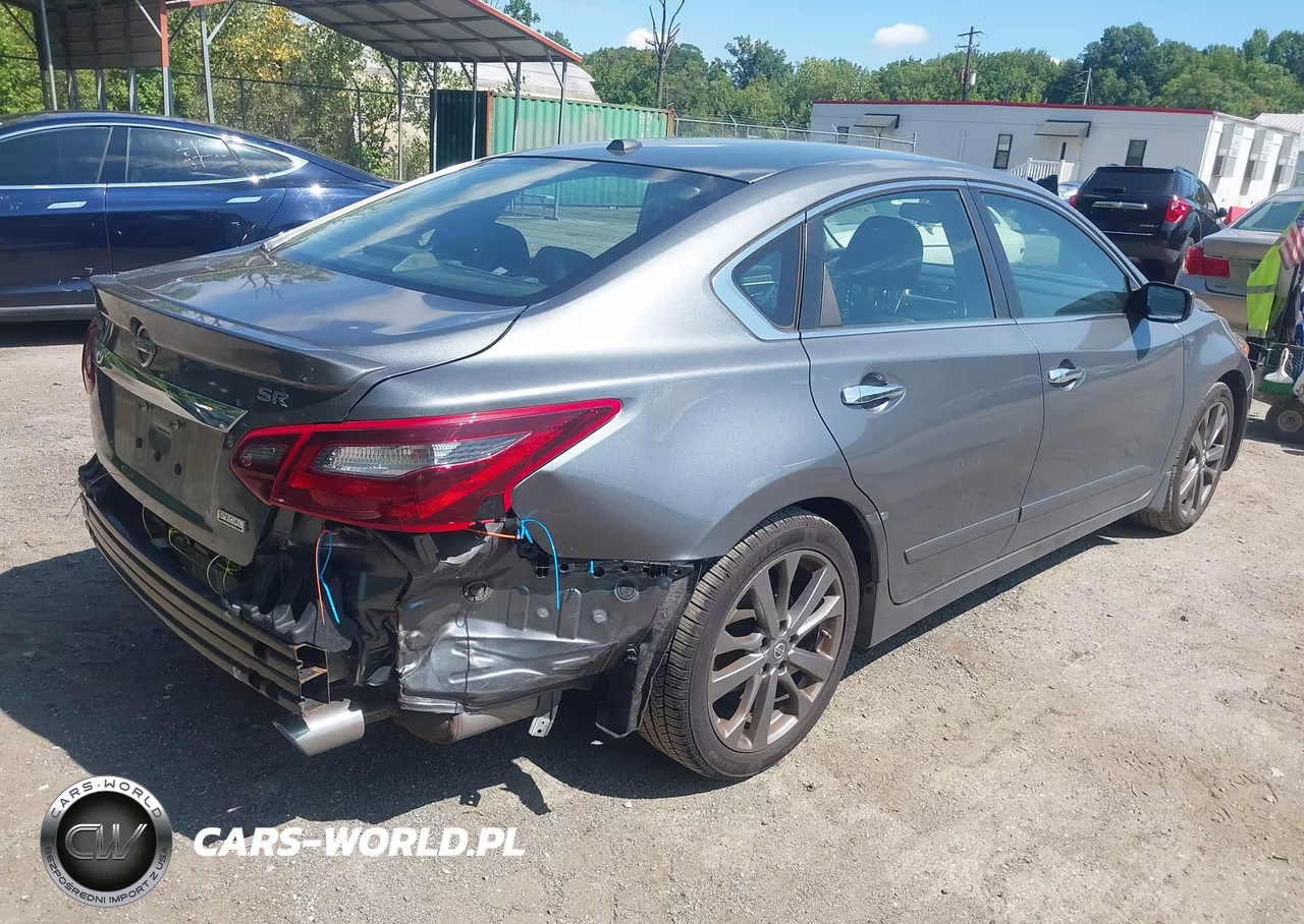 2018 Nissan Altima 2.5 Sr VIN:1N4AL3AP6JC275533 - 4