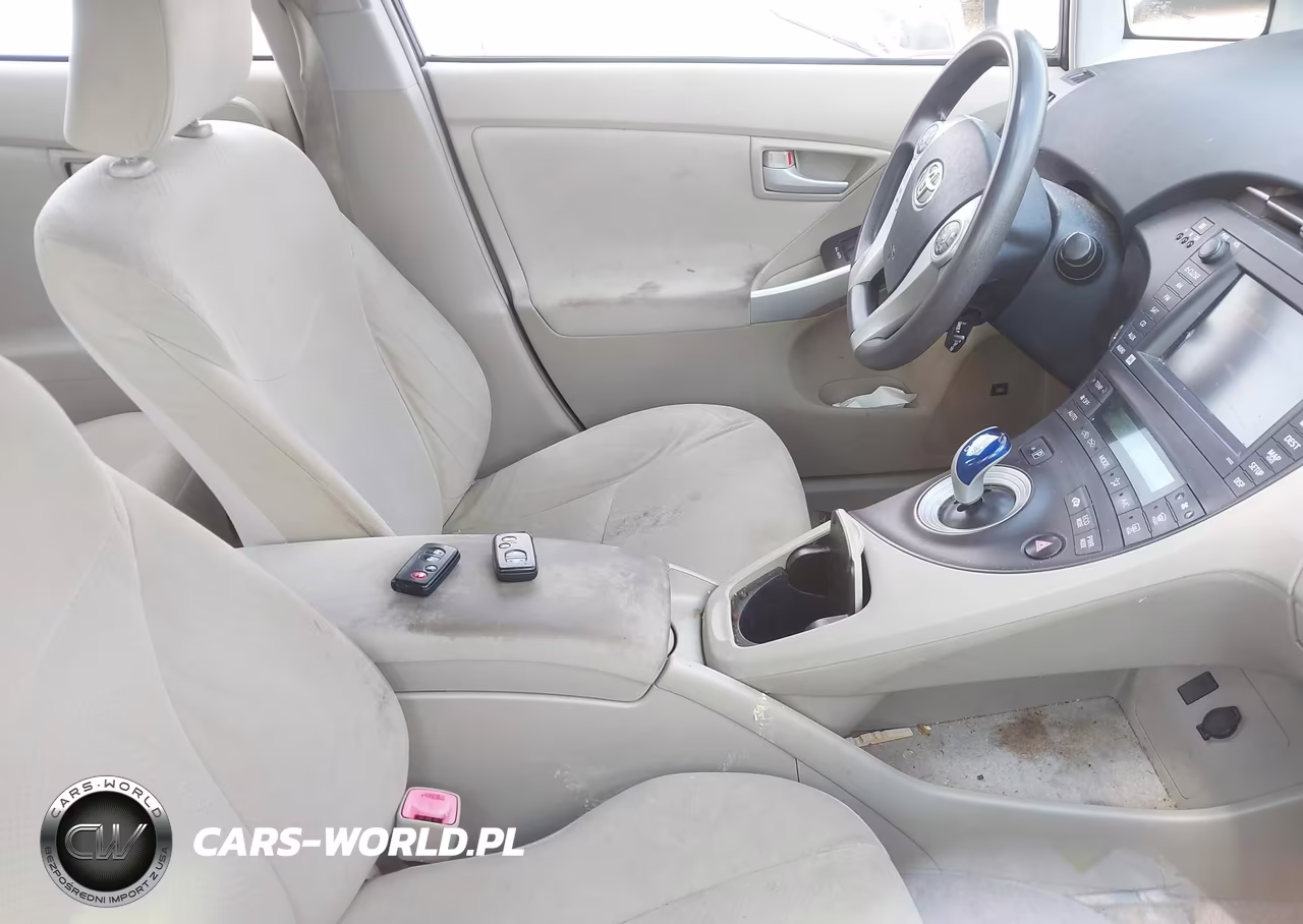 2010 Toyota Prius Iii VIN:JTDKN3DU8A0150366 - 5