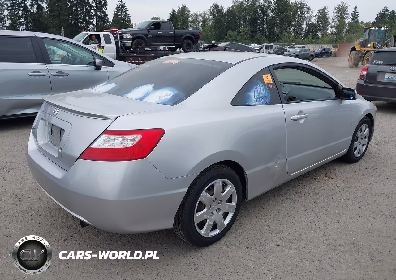 2008 Honda Civic Lx VIN:2HGFG12628H574895 - 4