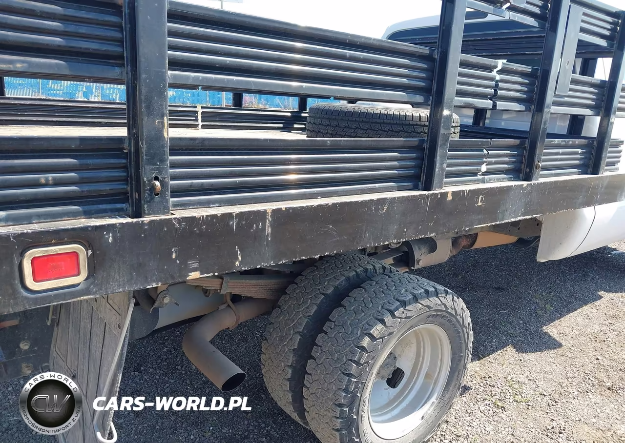 2015 Ford F-350 Chassis Xl VIN:1FDRF3H67FEA14789 - 13
