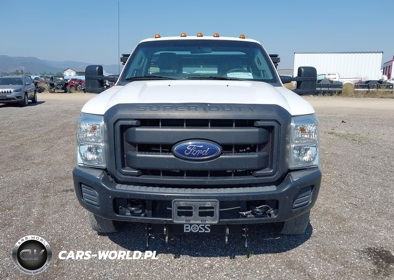 2015 Ford F-350 Chassis Xl VIN:1FDRF3H67FEA14789 - 16