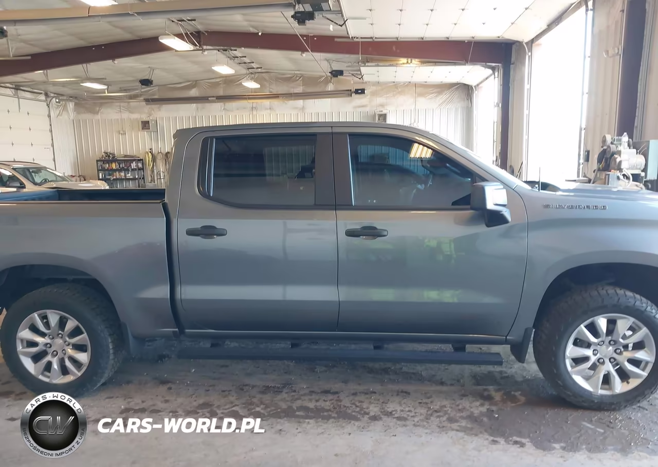 2021 Chevrolet Silverado 1500 4Wd Short Bed Custom VIN:3GCPYBEK1MG330518 - 13