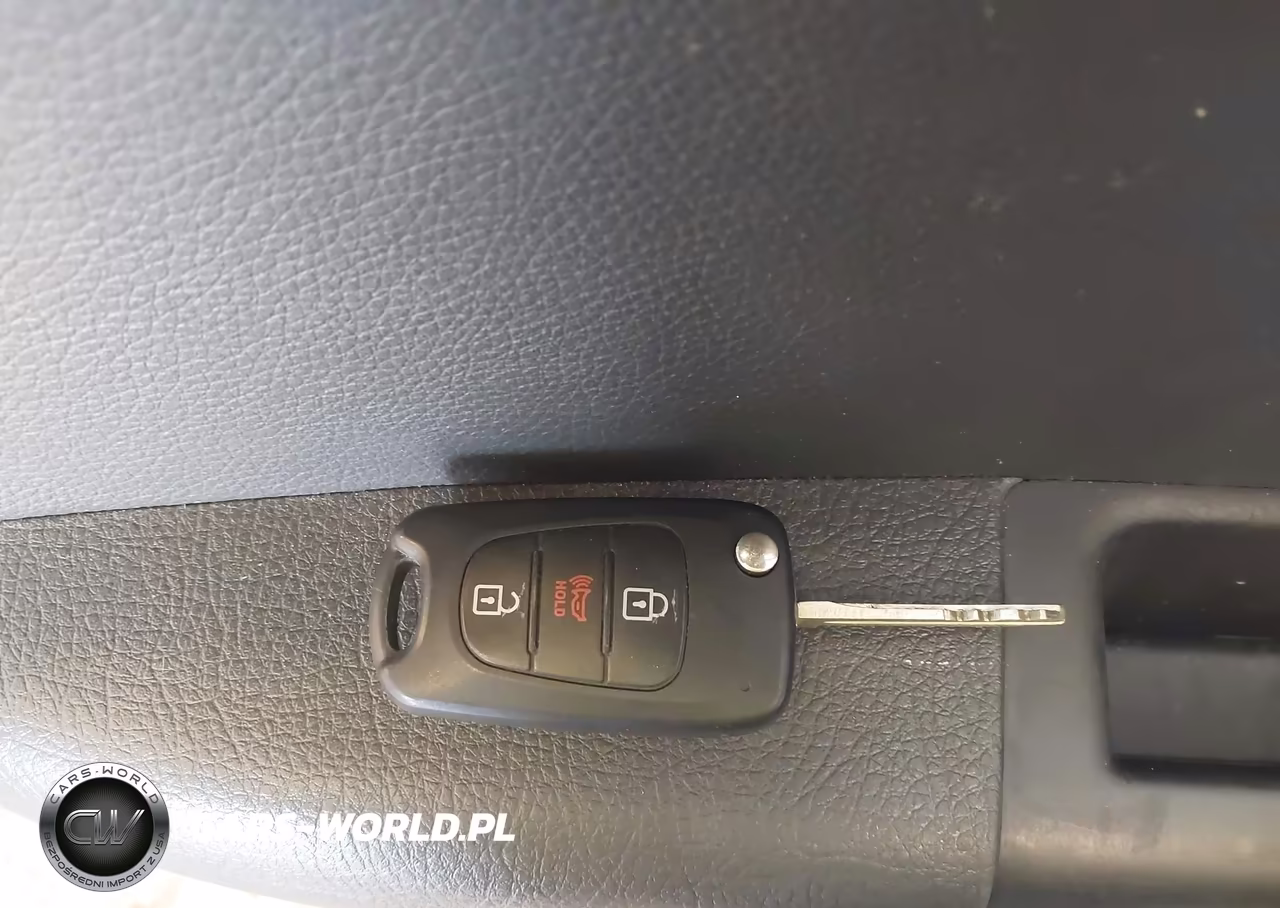 2012 Kia Soul VIN:KNDJT2A5XC7458335 - 11