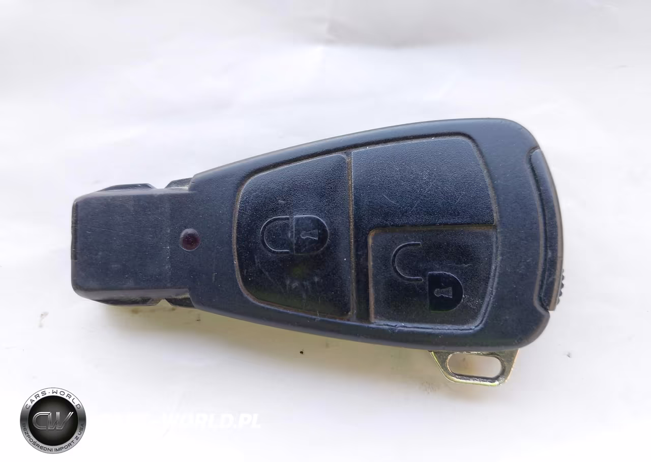 1999 Mercedes-Benz E 320 VIN:WDBJH65FXXA860729 - 11