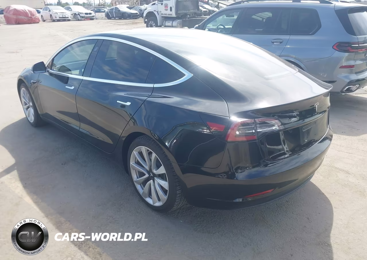 2018 Tesla Model 3 Long Range-Mid Range VIN:5YJ3E1EA1JF075850 - 3