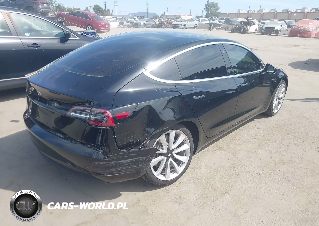 2018 Tesla Model 3 Long Range-Mid Range VIN:5YJ3E1EA1JF075850 - 4
