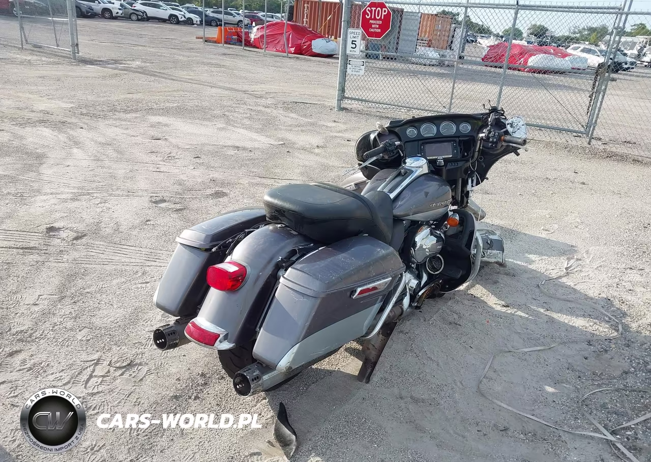 2014 Harley-Davidson Flhtk Electra Glide Ultra Ltd VIN:1HD1KEL15EB680701 - 4