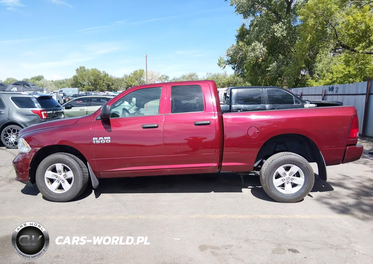 2018 Ram 1500 Express 4X4 6'4 Box VIN:1C6RR7FG5JS269974 - 14