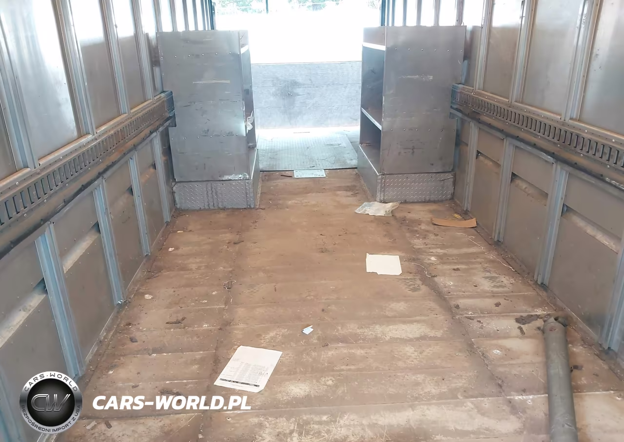 2016 Ford F-59 Commercial Stripped VIN:1F66F5KY6G0A03846 - 7