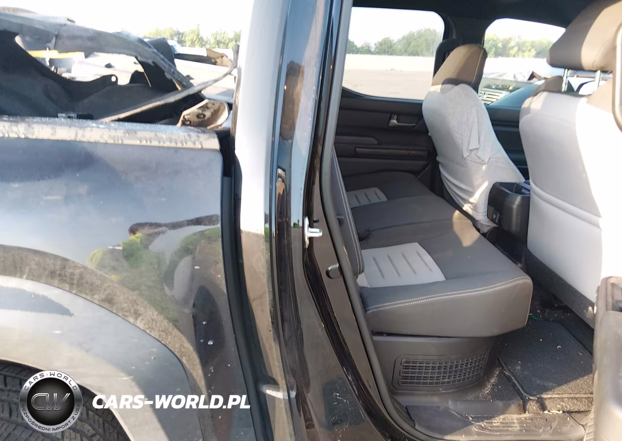 2024 Toyota Tacoma Hybrid Trd Off Road 4Wd VIN:3TYLC5LN2RT009127 - 8