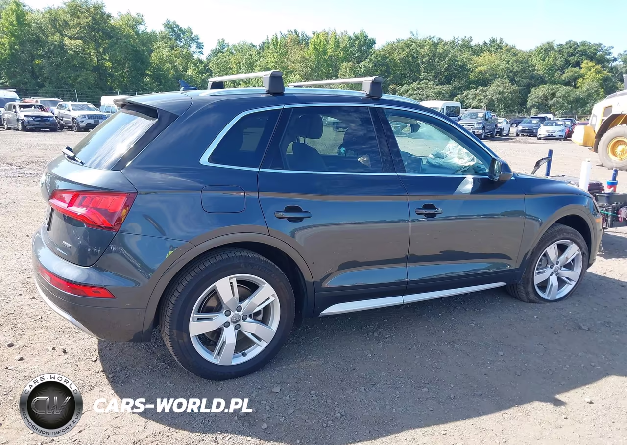 2019 Audi Q5 45 Premium VIN:WA1BNAFY5K2108838 - 17