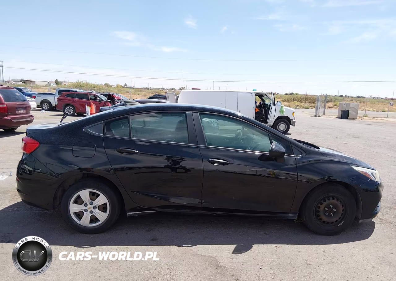 2018 Chevrolet Cruze Ls Auto VIN:1G1BC5SM7J7192838 - 13