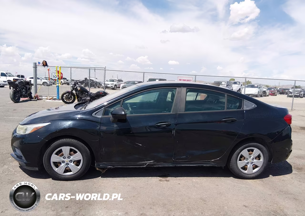 2018 Chevrolet Cruze Ls Auto VIN:1G1BC5SM7J7192838 - 14
