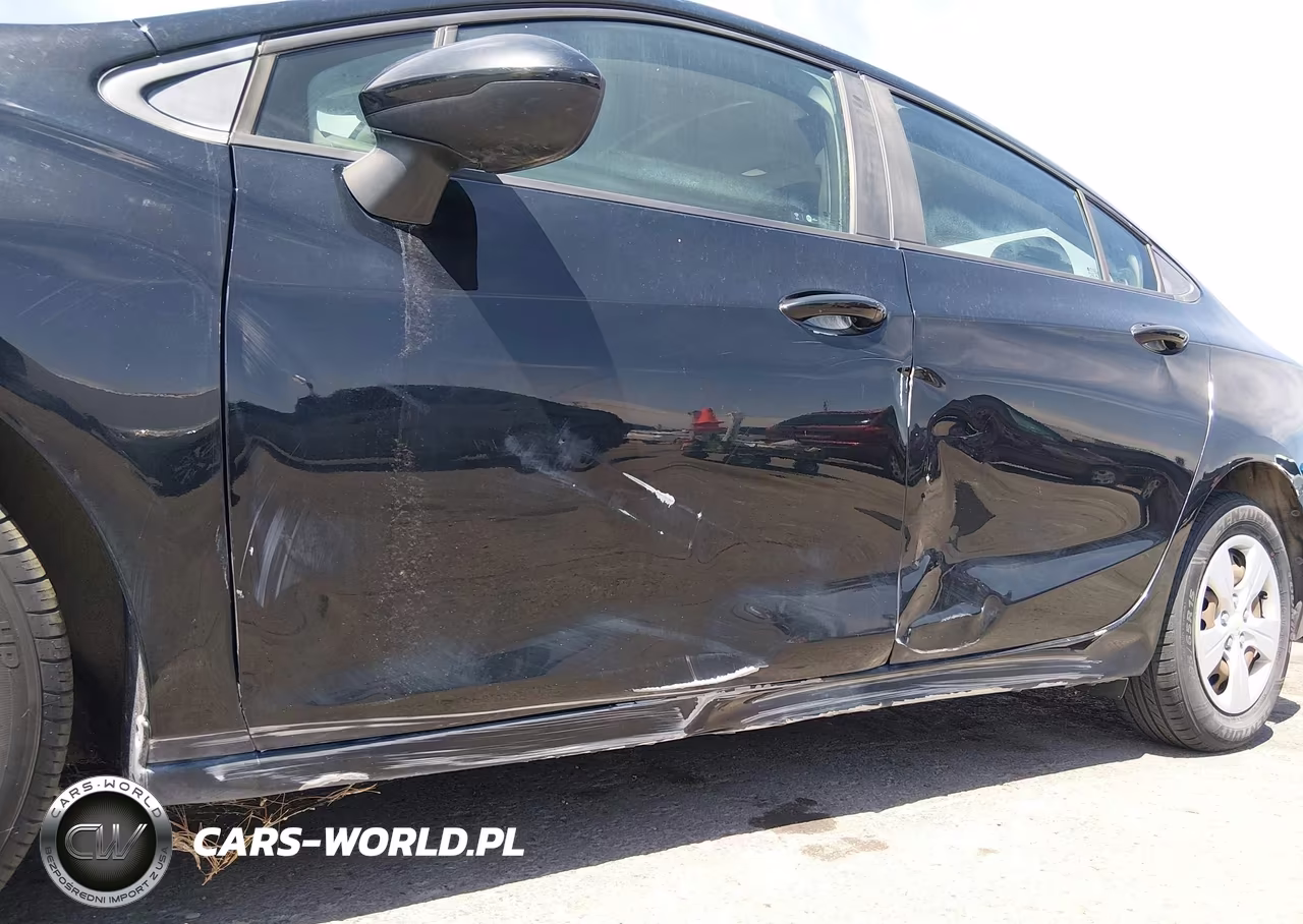 2018 Chevrolet Cruze Ls Auto VIN:1G1BC5SM7J7192838 - 6