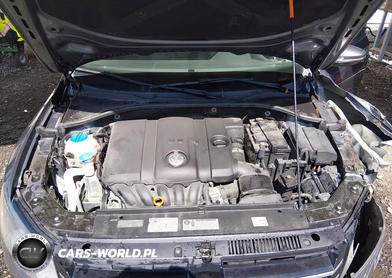 2012 Volkswagen Passat S VIN:1VWAP7A38CC015850 - 10