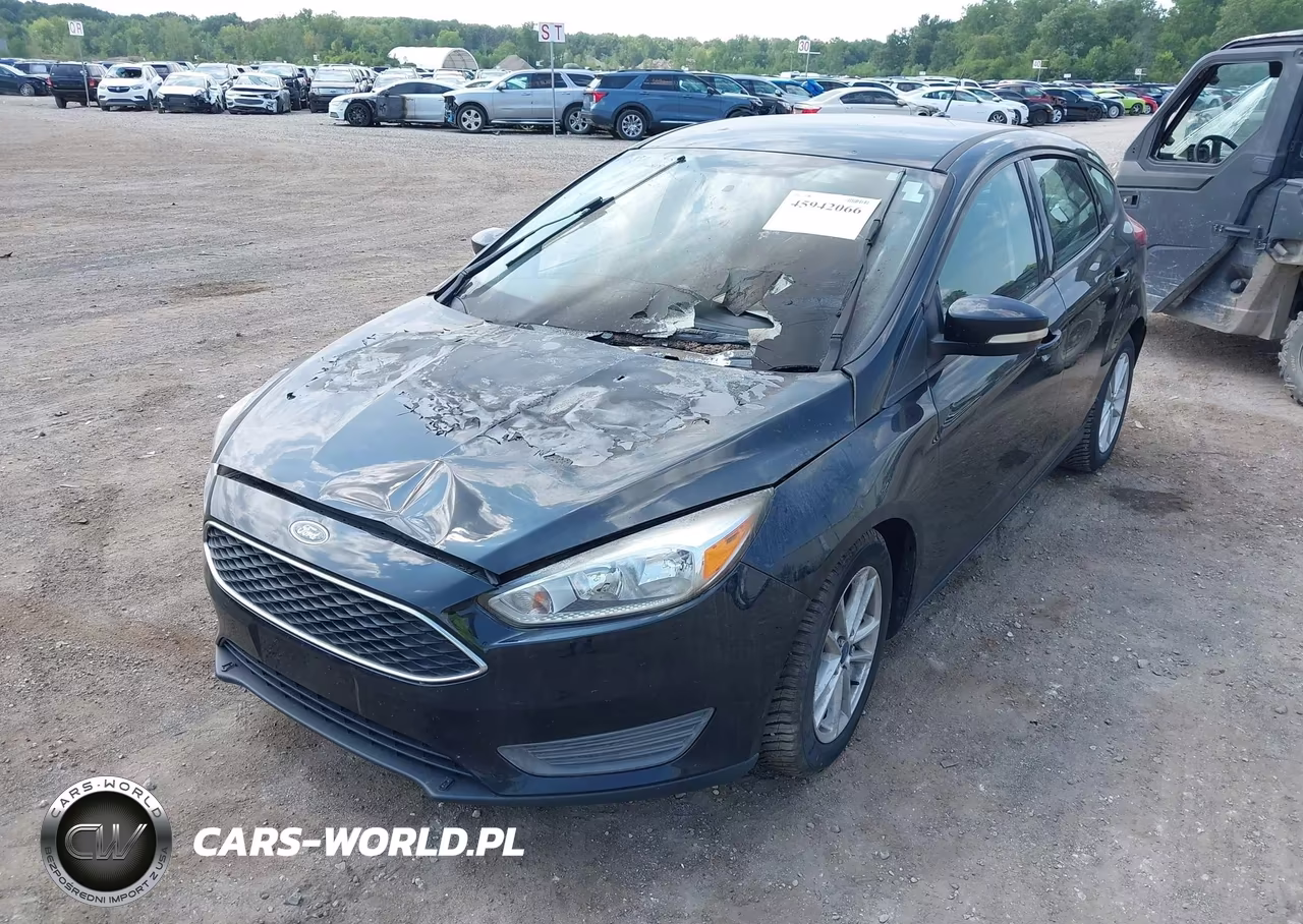 2018 Ford Focus Se VIN:1FADP3K25JL213609 - 6