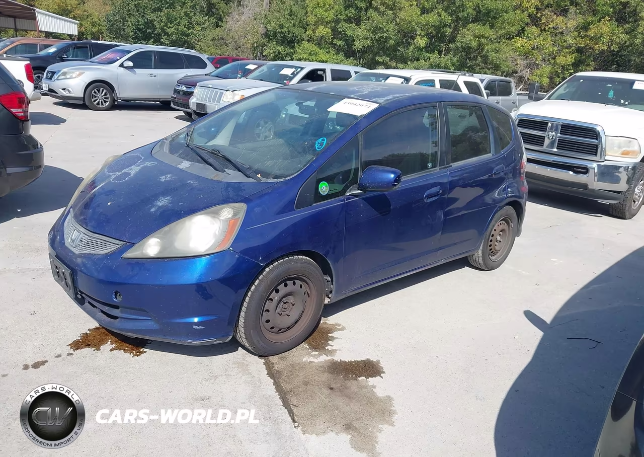 2013 Honda Fit VIN:JHMGE8H30DC057475 - 2