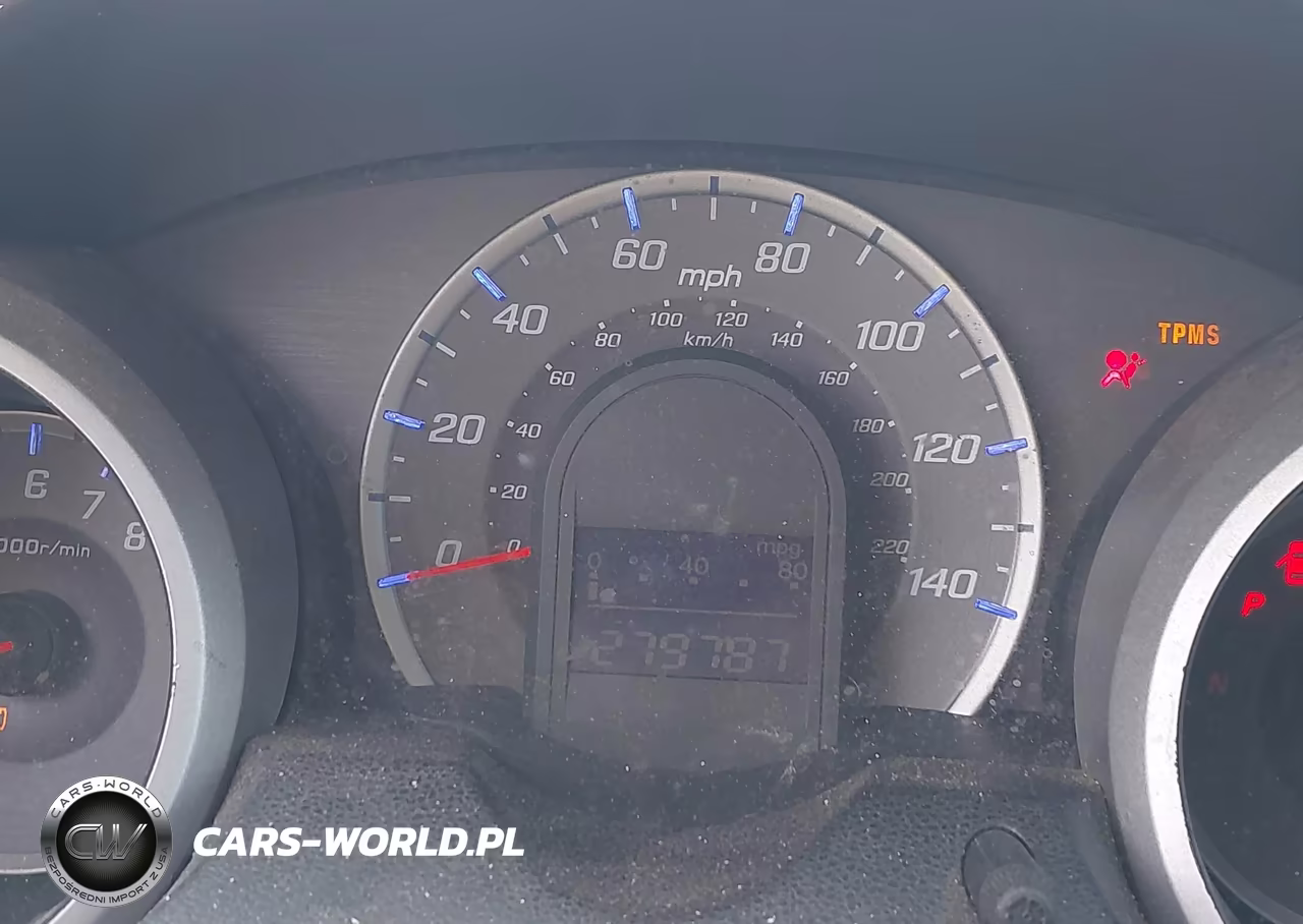 2013 Honda Fit VIN:JHMGE8H30DC057475 - 7