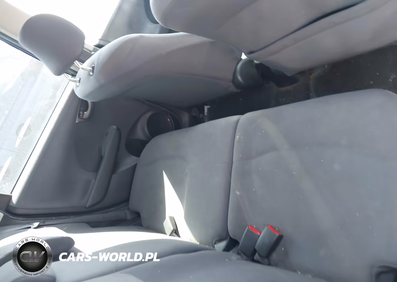2013 Honda Fit VIN:JHMGE8H30DC057475 - 8