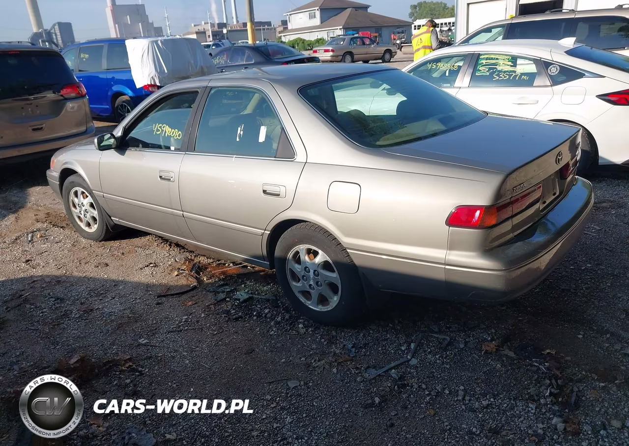 1999 Toyota Camry Xle V6 VIN:JT2BF28K1X0206018 - 3