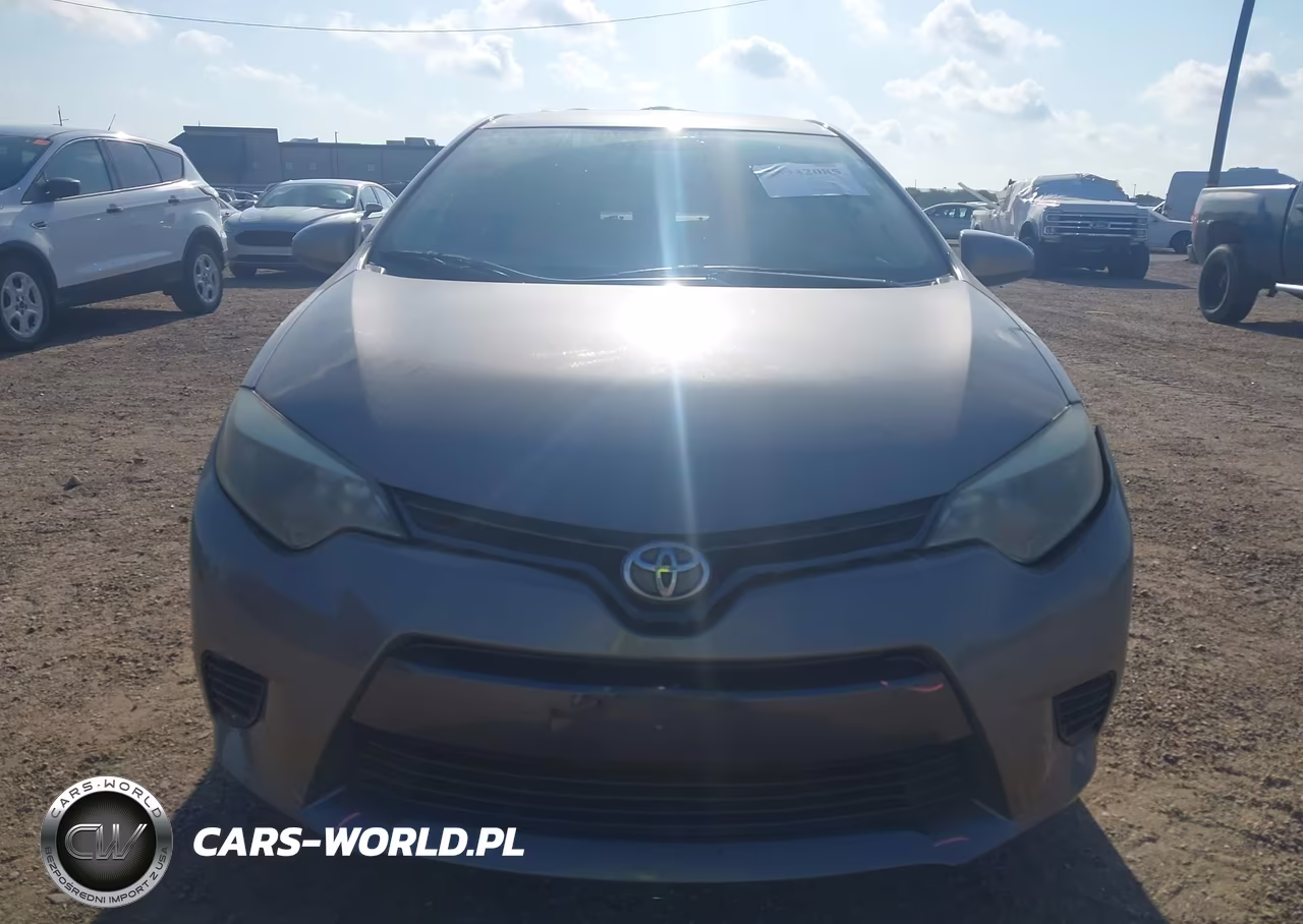 2015 Toyota Corolla Le VIN:2T1BURHE6FC370272 - 12