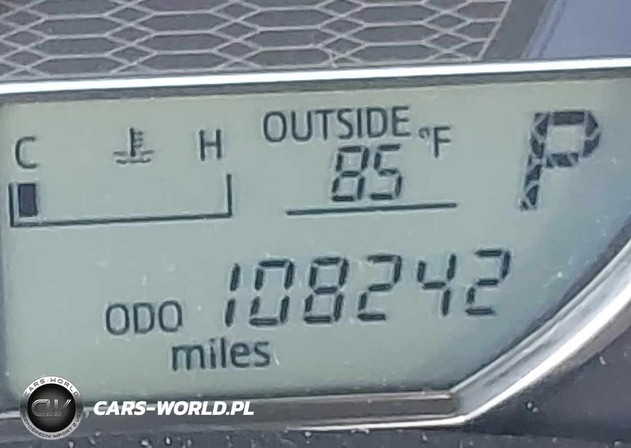 2015 Toyota Corolla Le VIN:2T1BURHE6FC370272 - 15
