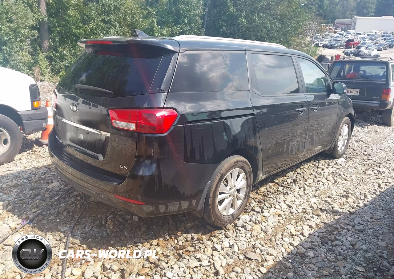 2016 Kia Sedona Lx VIN:KNDMB5C17G6205772 - 4