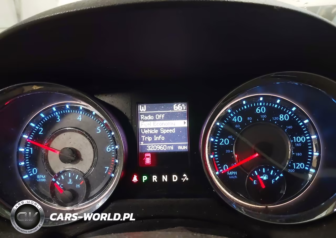 2012 Chrysler Town & Country Touring VIN:2C4RC1BG3CR400806 - 7