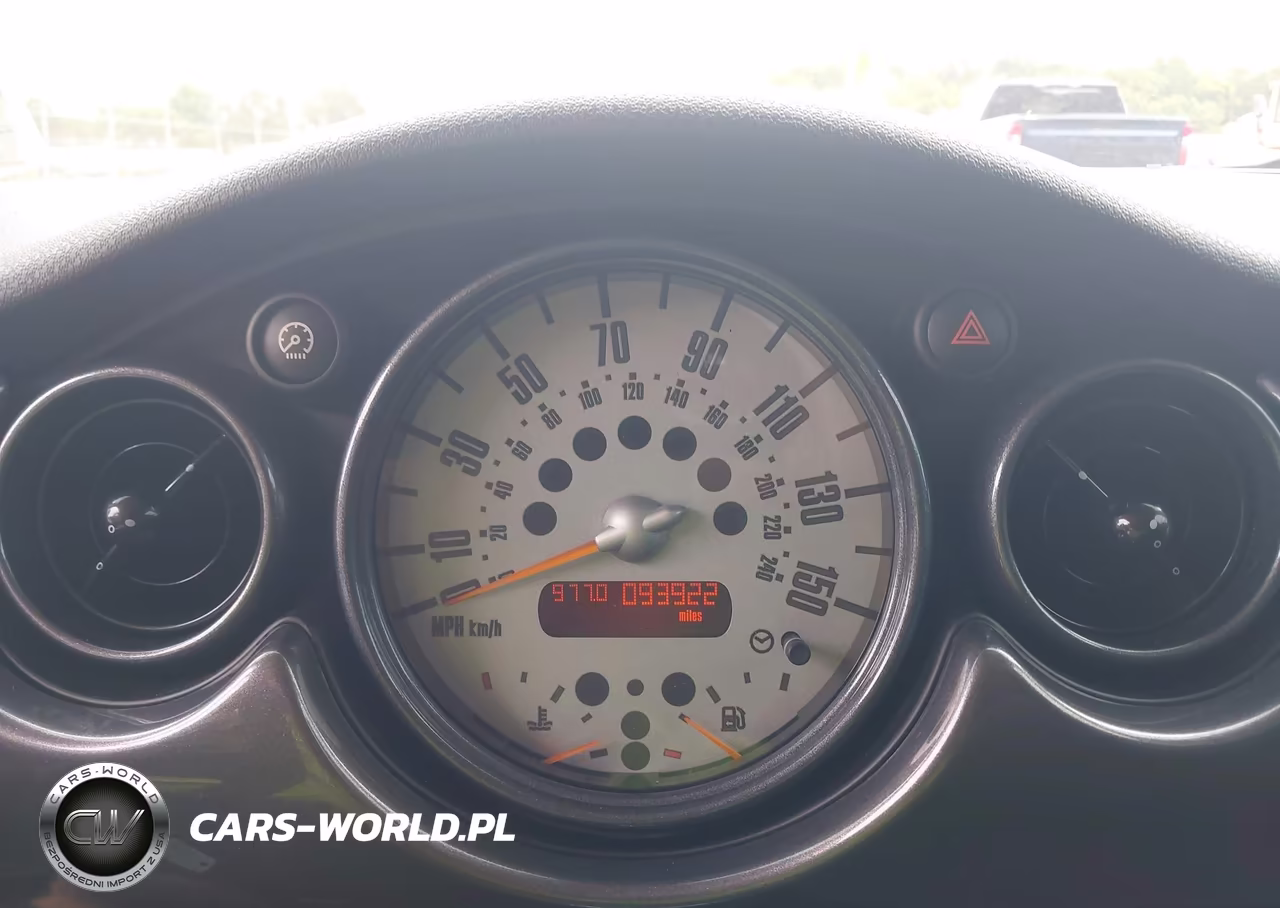 2006 Mini Cooper VIN:WMWRC33546TK67685 - 7
