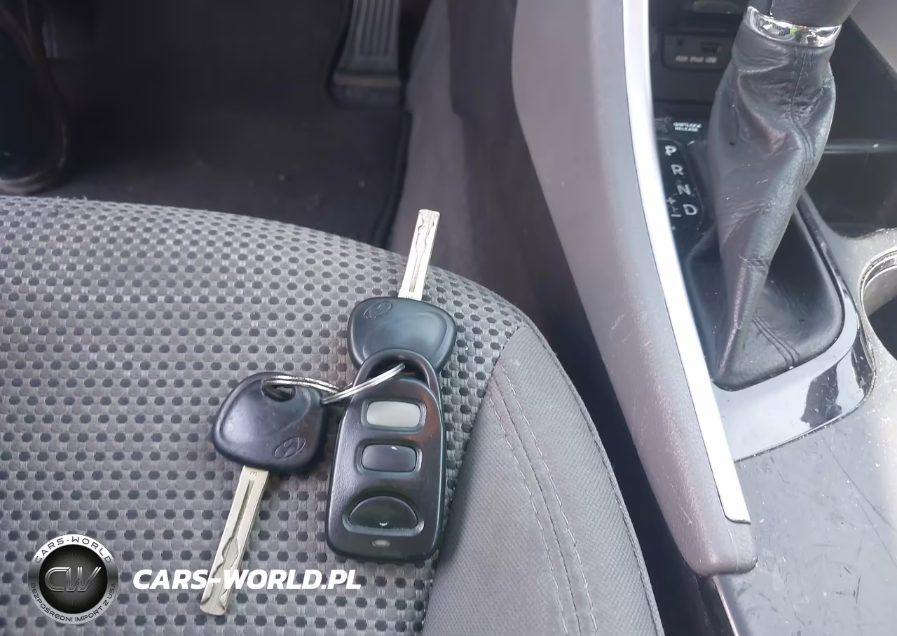 2012 Hyundai Sonata Gls VIN:5NPEB4AC1CH406408 - 11