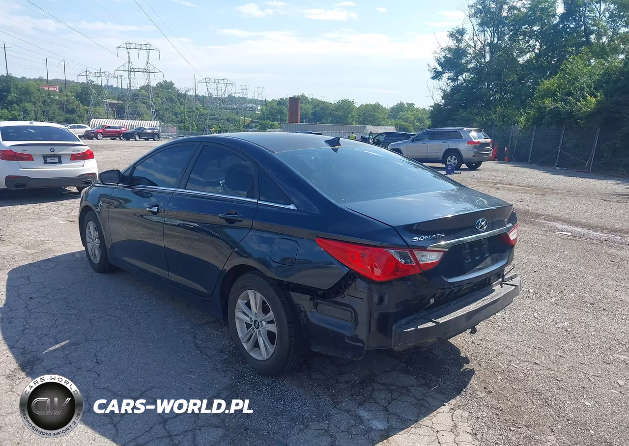 2012 Hyundai Sonata Gls VIN:5NPEB4AC1CH406408 - 3