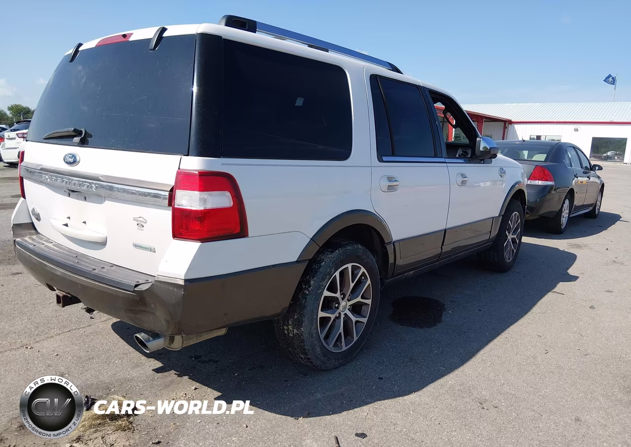 2015 Ford Expedition King Ranch VIN:1FMJU1HT0FEF46754 - 4