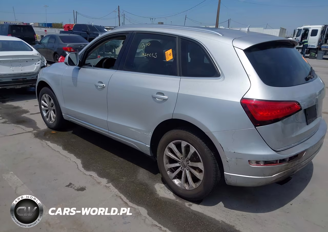2014 Audi Q5 2.0T Premium VIN:WA1CFAFP1EA043134 - 3